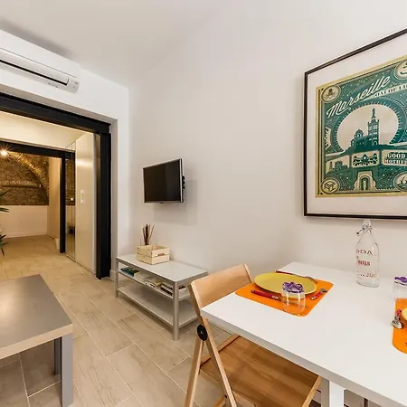 Apartamento Chez Nous - 7 Sur Le Vieux Port